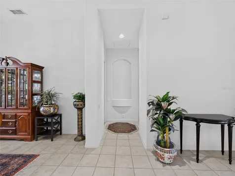 10207 Estuary Drive Tampa FL 33647