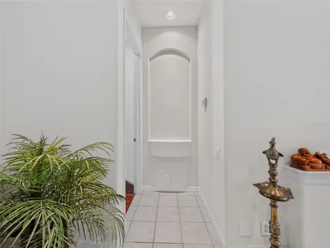 10207 Estuary Drive Tampa FL 33647