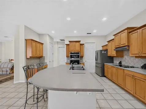 10207 Estuary Drive Tampa FL 33647