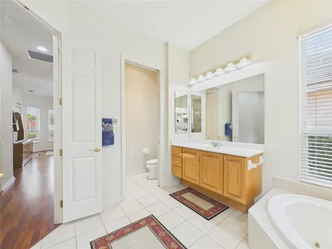 10207 Estuary Drive Tampa FL 33647
