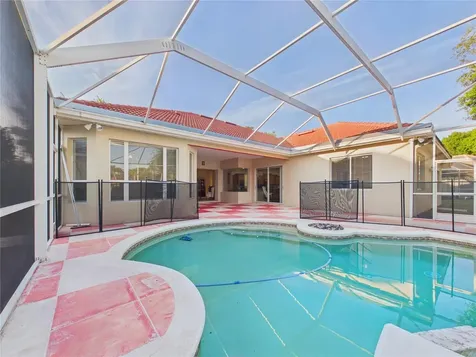 10207 Estuary Drive Tampa FL 33647