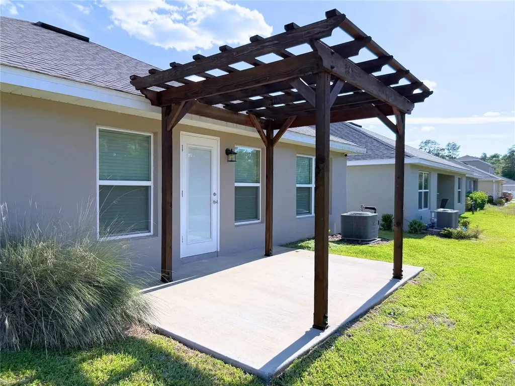 4549 SE 25th Loop Ocala FL 34480