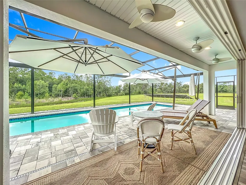10220 & 10224 Bay Lake Road Groveland FL 34736