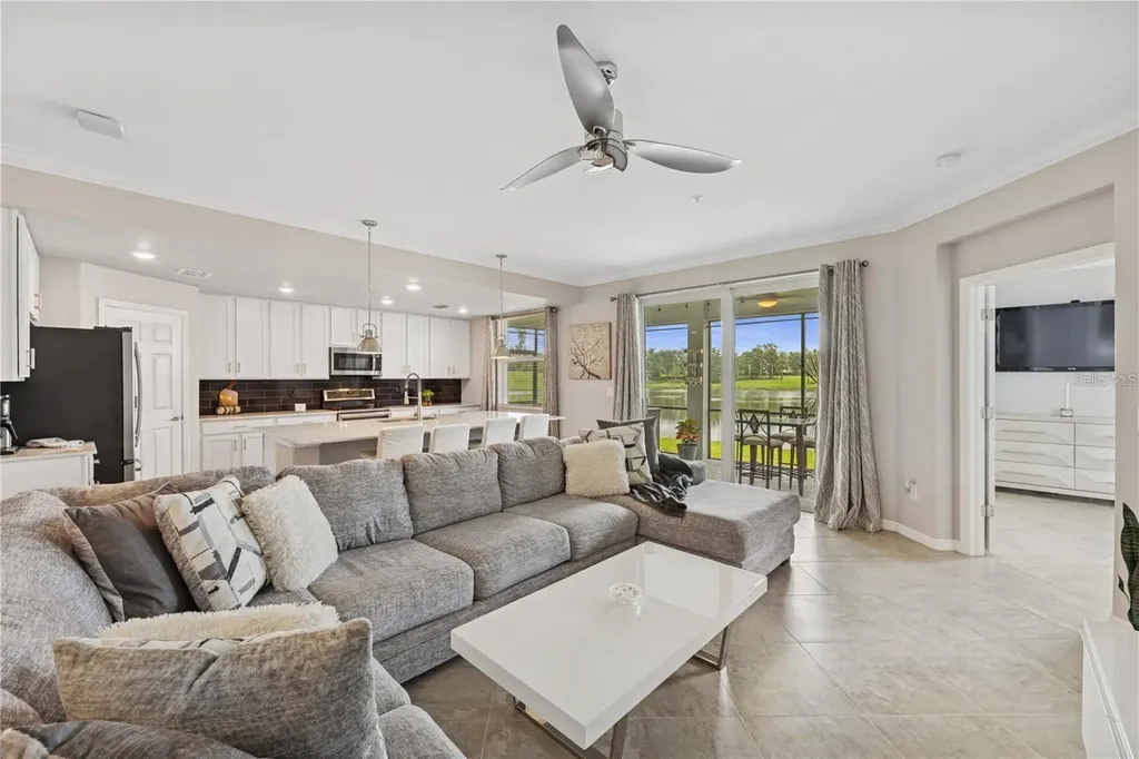 917 Tidewater Shores Loop Bradenton FL 34208