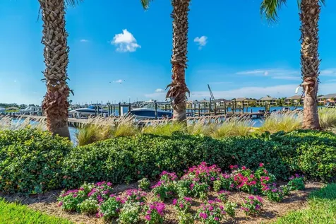 917 Tidewater Shores Loop Bradenton FL 34208