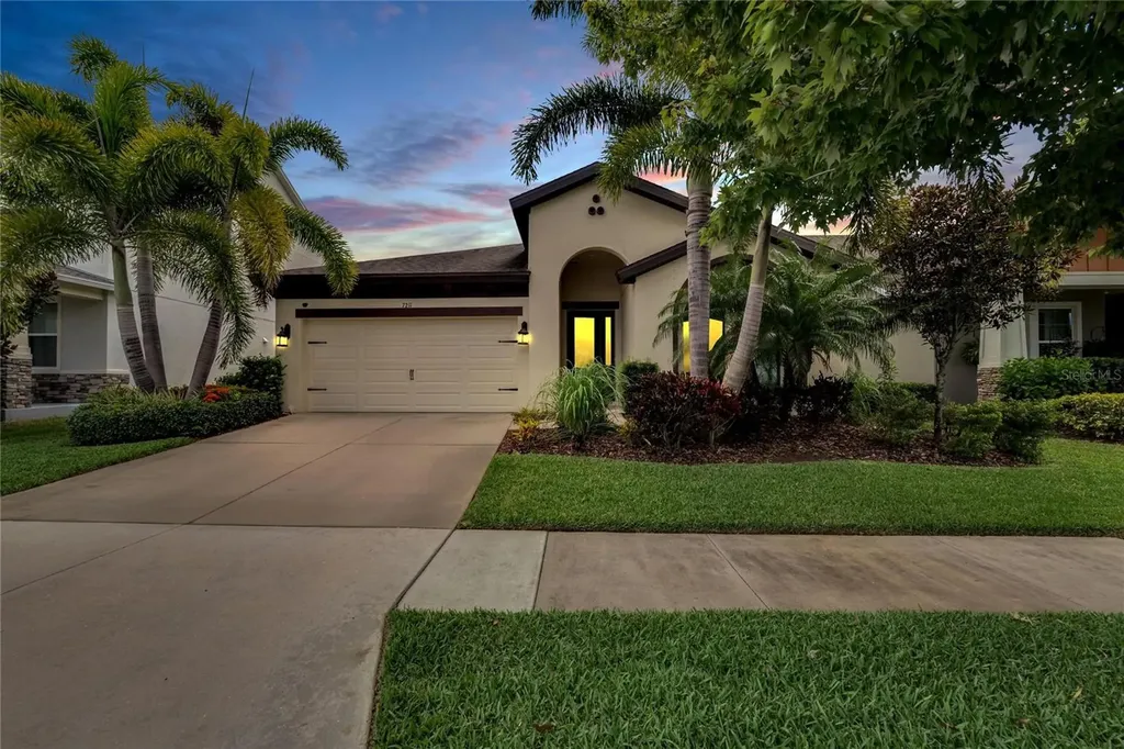 7211 Meeting House Lane Apollo Beach FL 33572