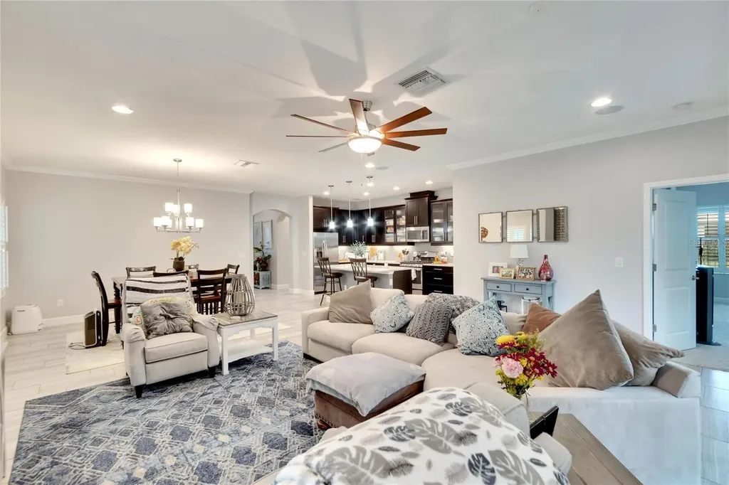 7211 Meeting House Lane Apollo Beach FL 33572