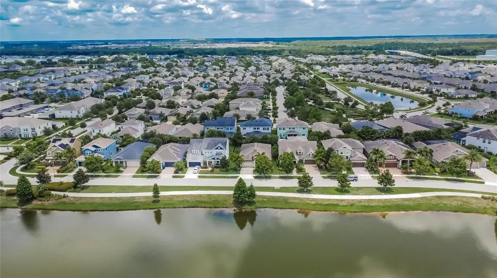 7211 Meeting House Lane Apollo Beach FL 33572