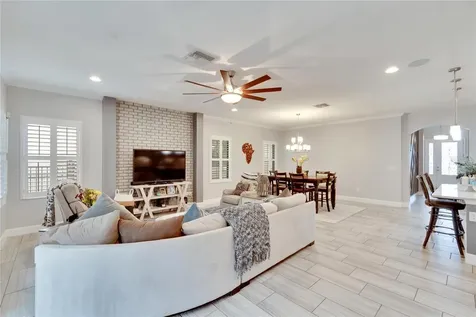 7211 Meeting House Lane Apollo Beach FL 33572