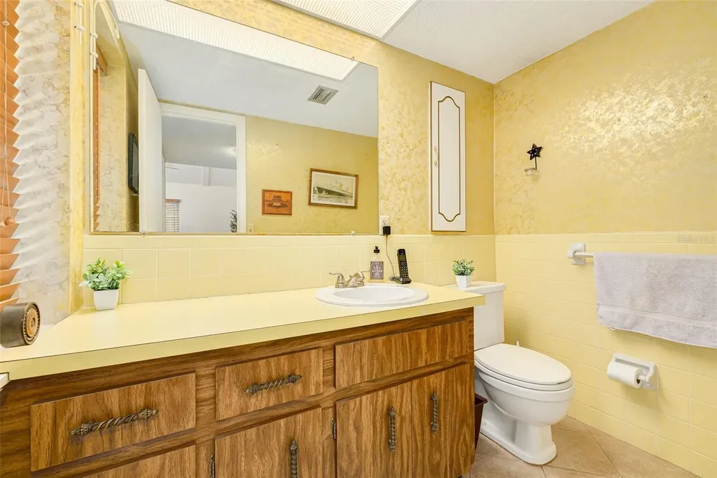 2101 Sunset Point Road Clearwater FL 33765