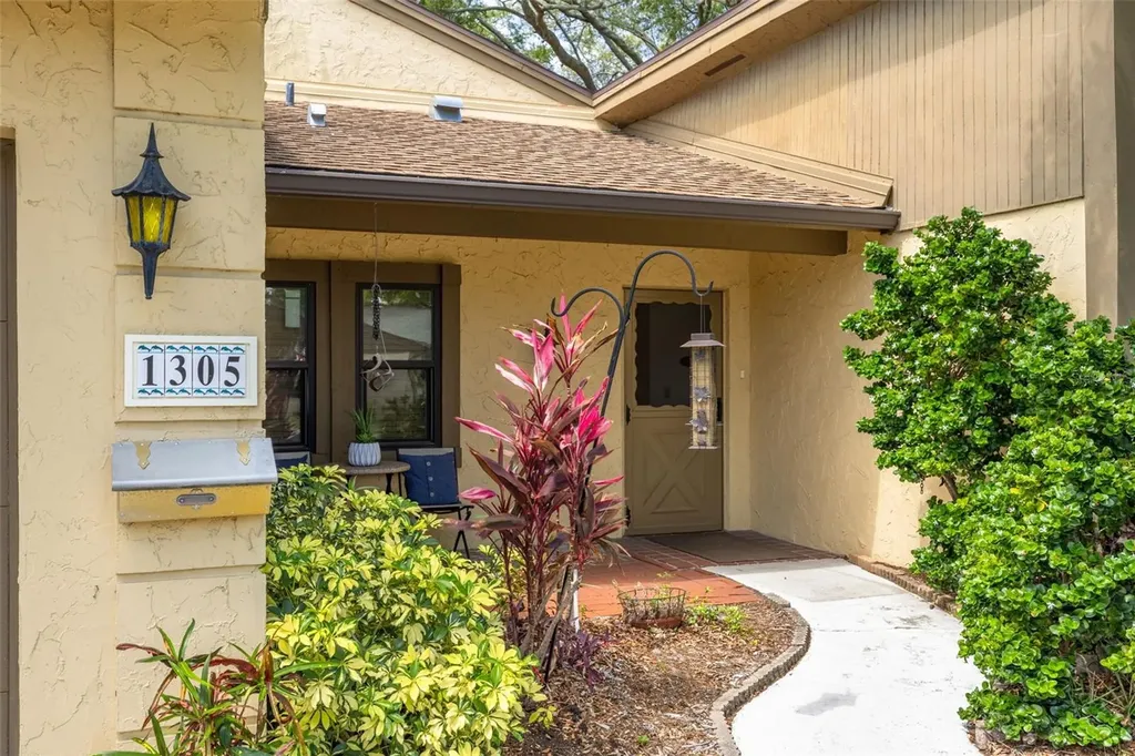 2101 Sunset Point Road Clearwater FL 33765