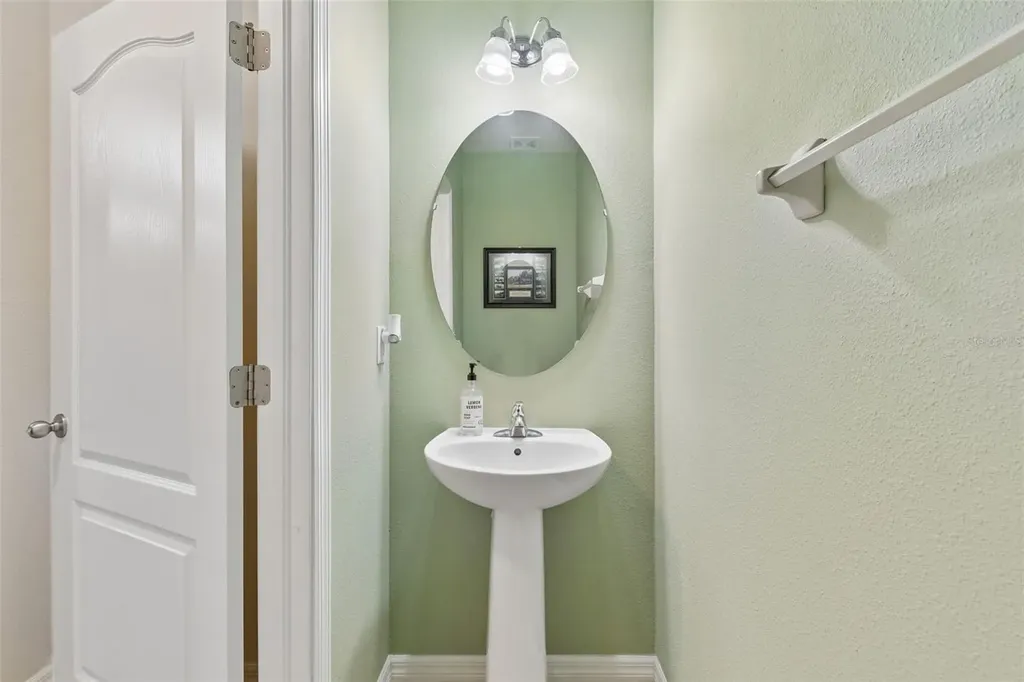 11926 Grand Kempston Drive Gibsonton FL 33534