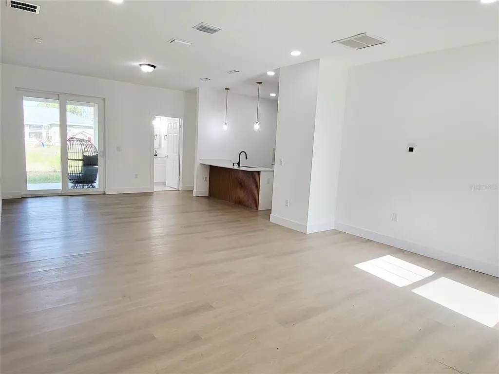 1751 Nandina Court NW Palm Bay FL 32907