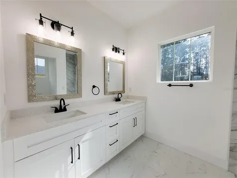 1751 Nandina Court NW Palm Bay FL 32907