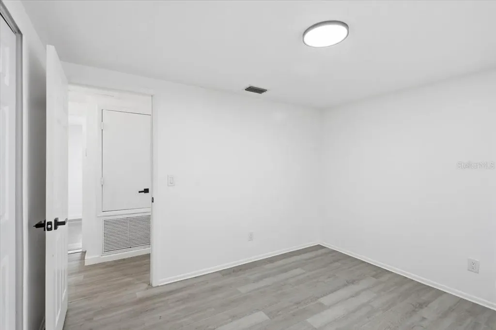 1723 E Idell Street Tampa FL 33604