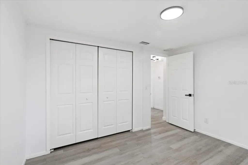 1723 E Idell Street Tampa FL 33604