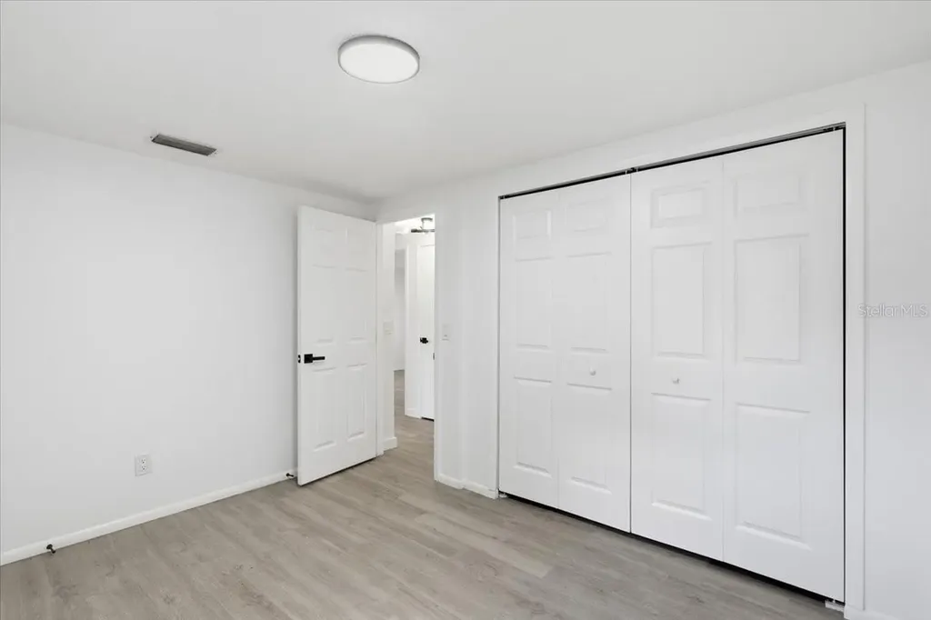 1723 E Idell Street Tampa FL 33604