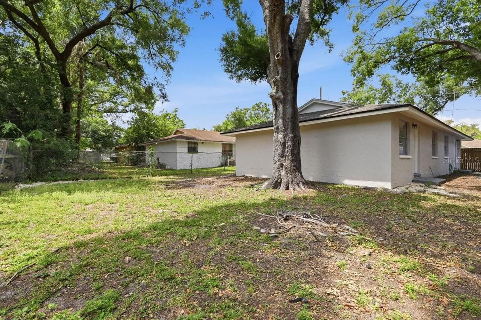 1723 E Idell Street Tampa FL 33604