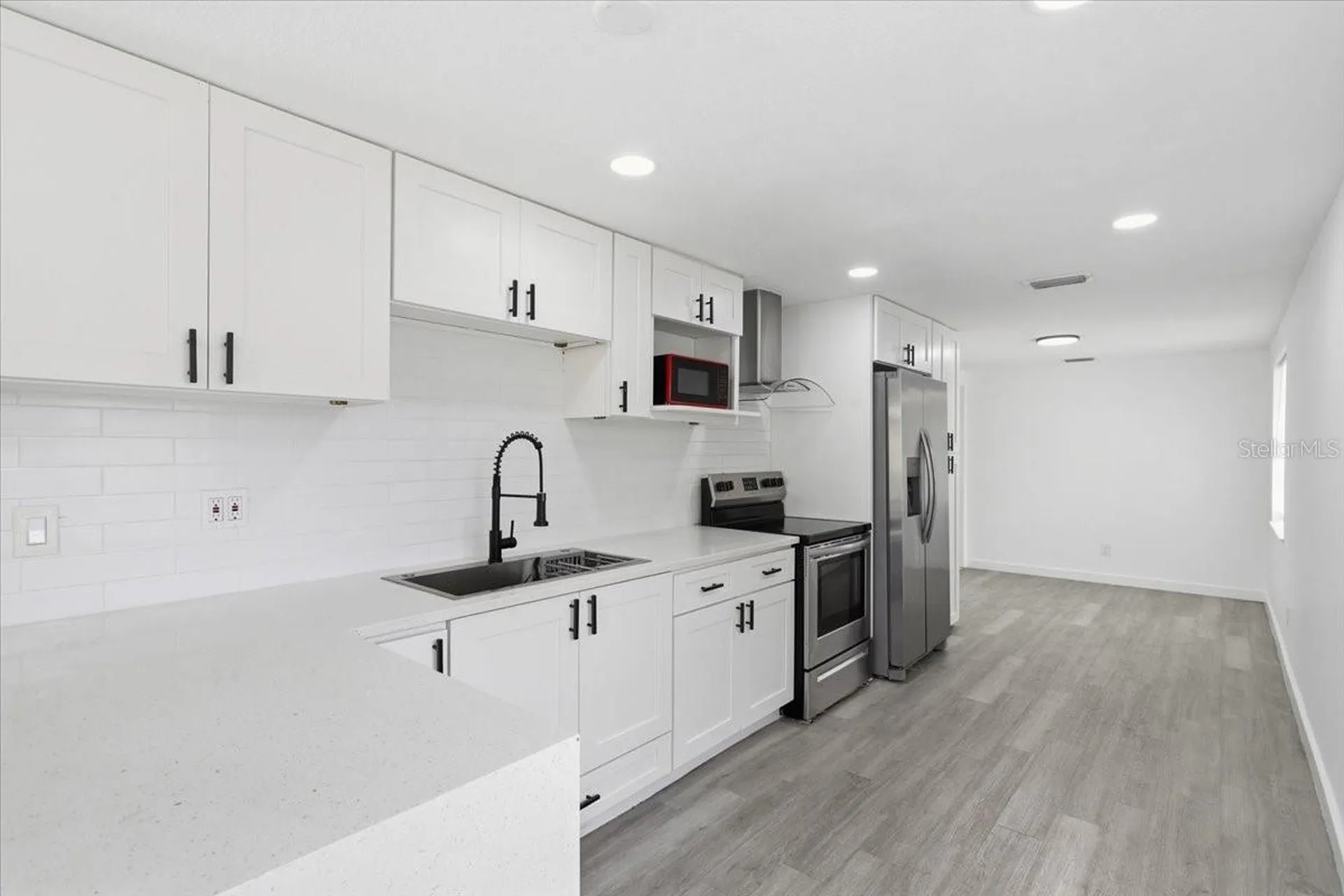 1723 E Idell Street Tampa FL 33604