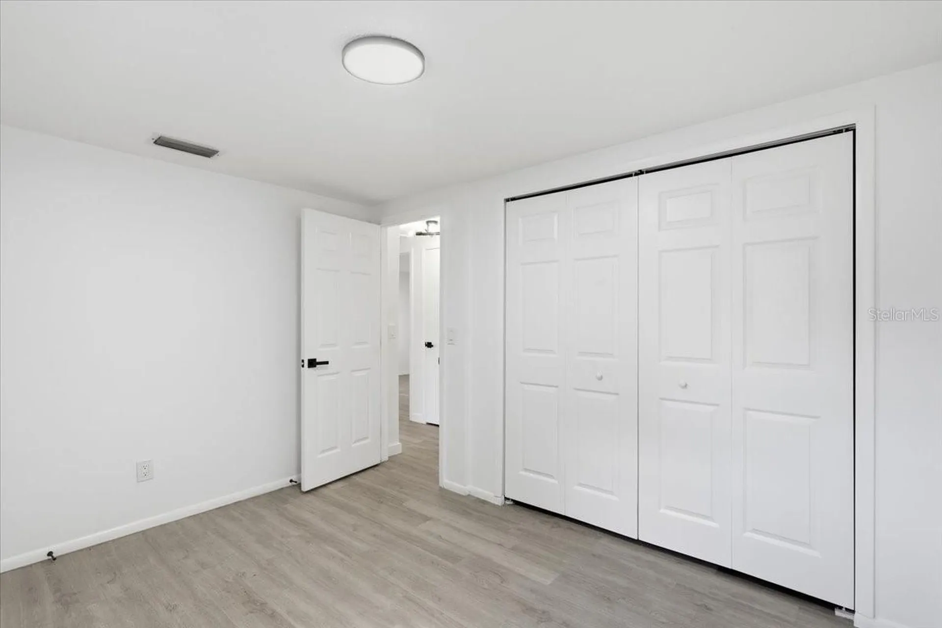 1723 E Idell Street Tampa FL 33604