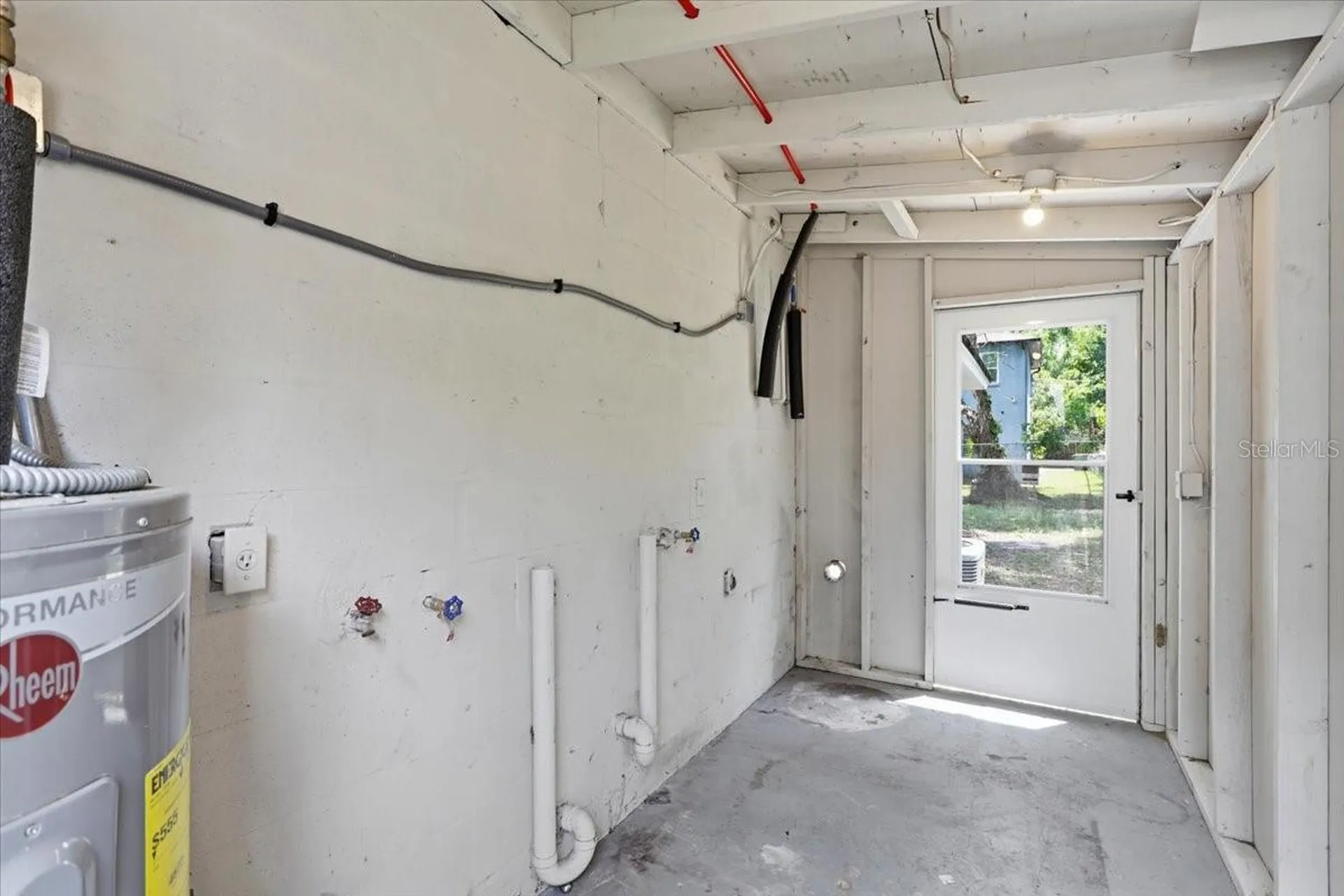 1723 E Idell Street Tampa FL 33604