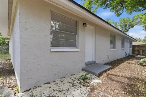 1723 E Idell Street Tampa FL 33604