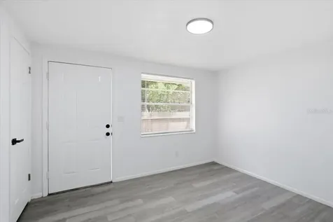 1723 E Idell Street Tampa FL 33604