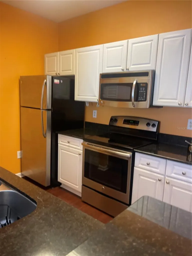 2001 Tizewell Circle Orlando FL 32837
