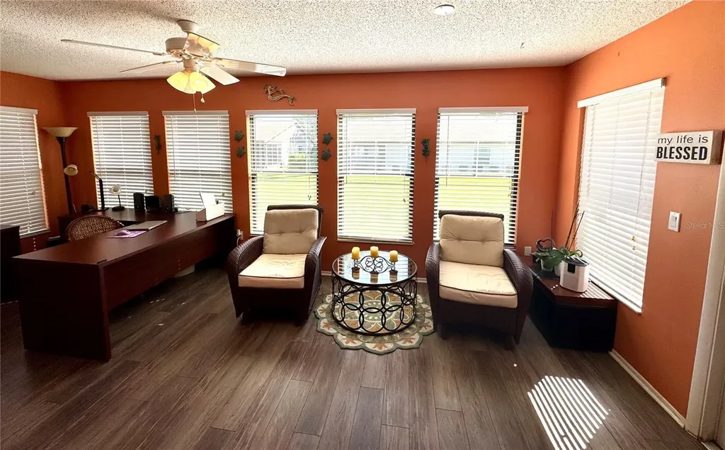 374 Oak Hill Drive Sarasota FL 34232