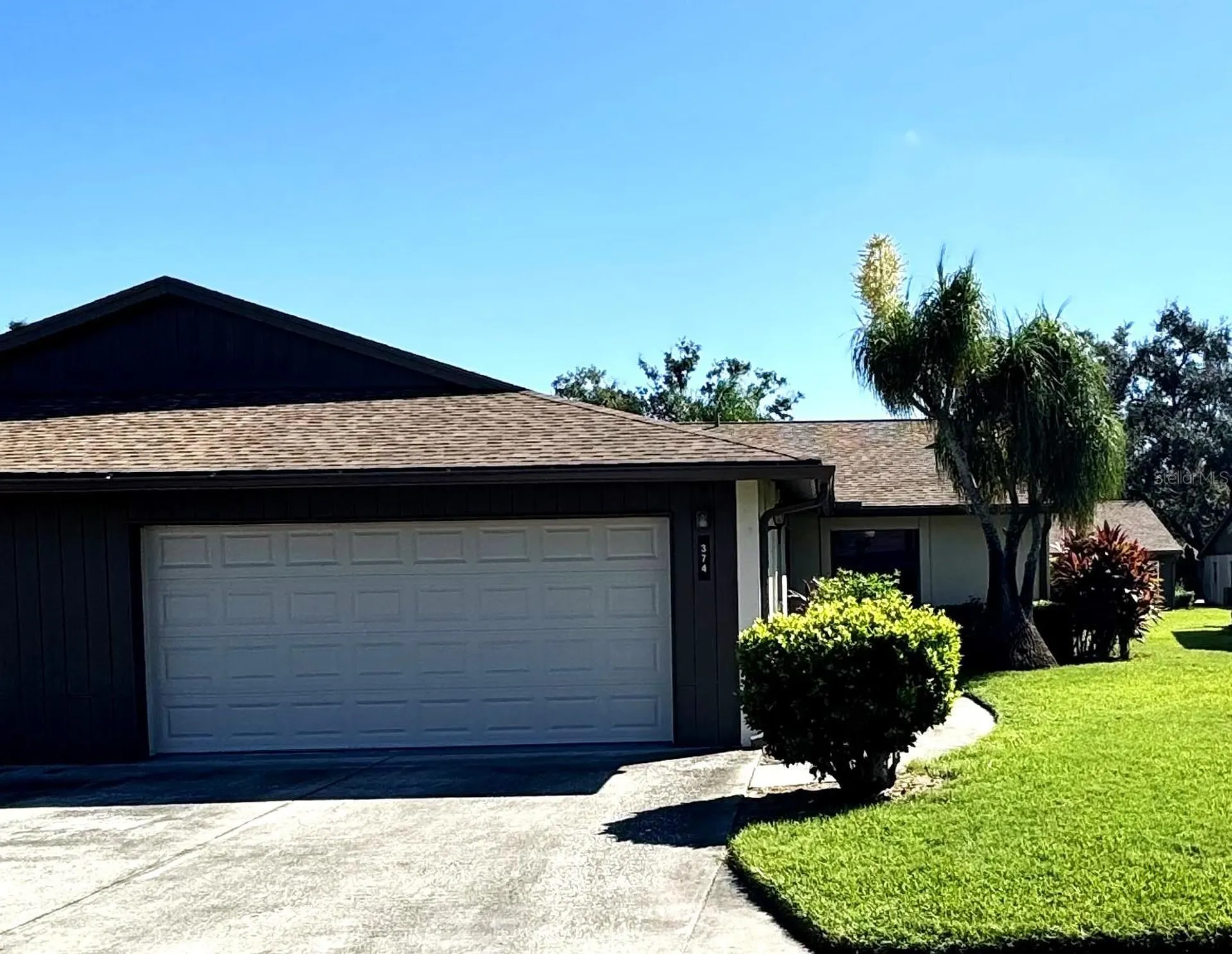 374 Oak Hill Drive Sarasota FL 34232