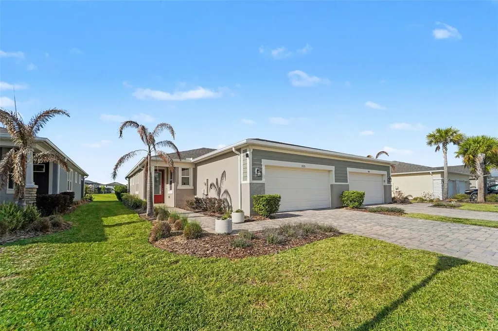 5975 Timberdale Avenue Wesley Chapel FL 33545