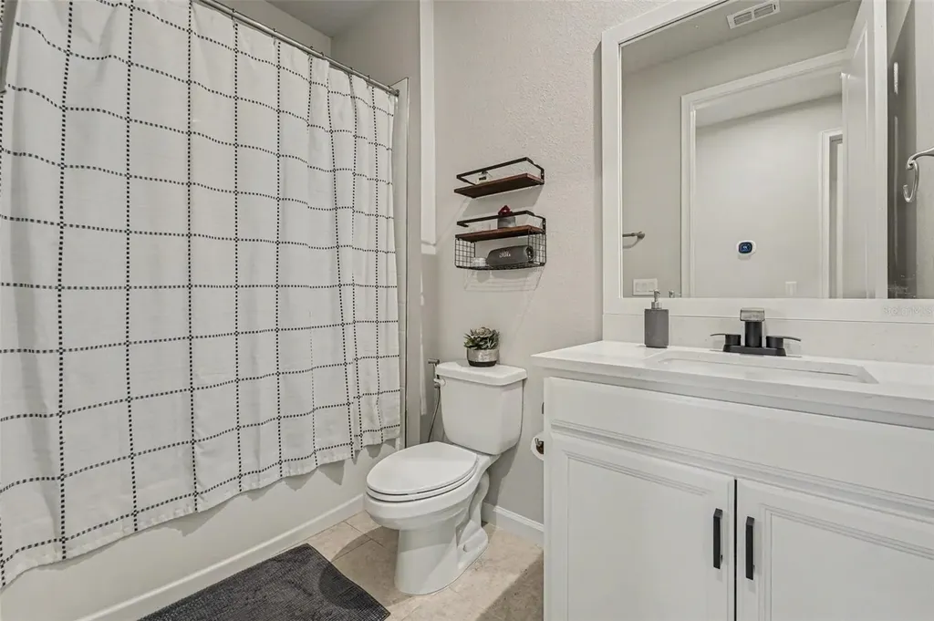 5975 Timberdale Avenue Wesley Chapel FL 33545
