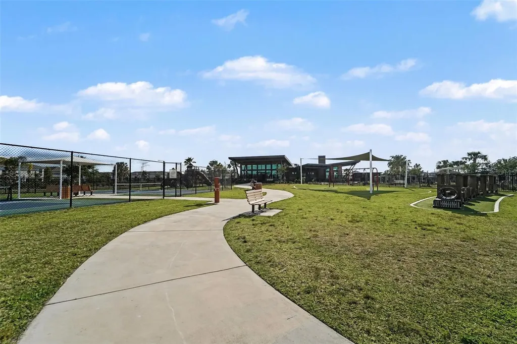 5975 Timberdale Avenue Wesley Chapel FL 33545
