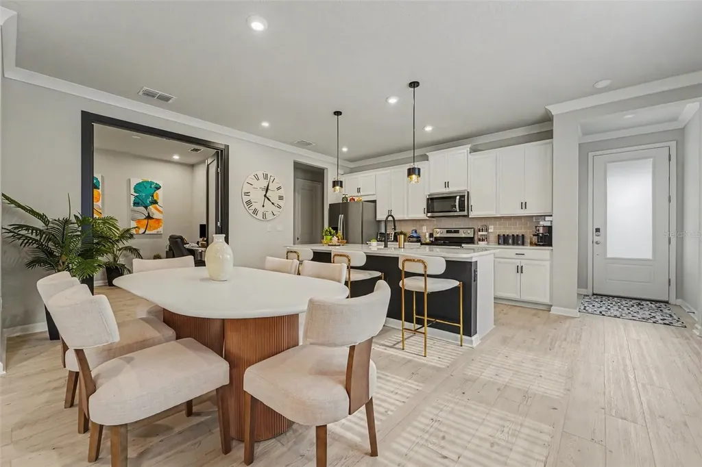 5975 Timberdale Avenue Wesley Chapel FL 33545