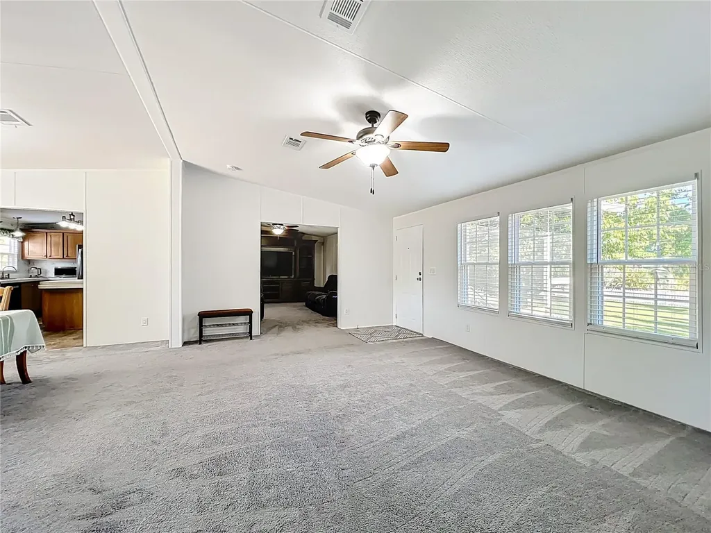 9040 Mercury Drive St Cloud FL 34773