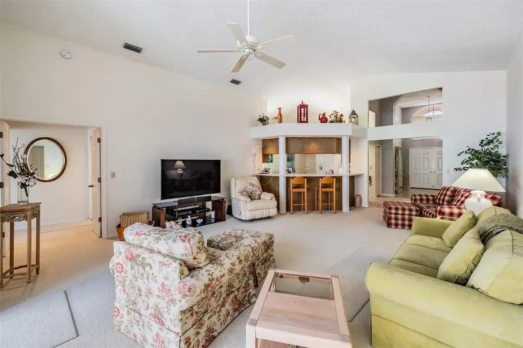 9008 Quail Creek Drive Tampa FL 33647