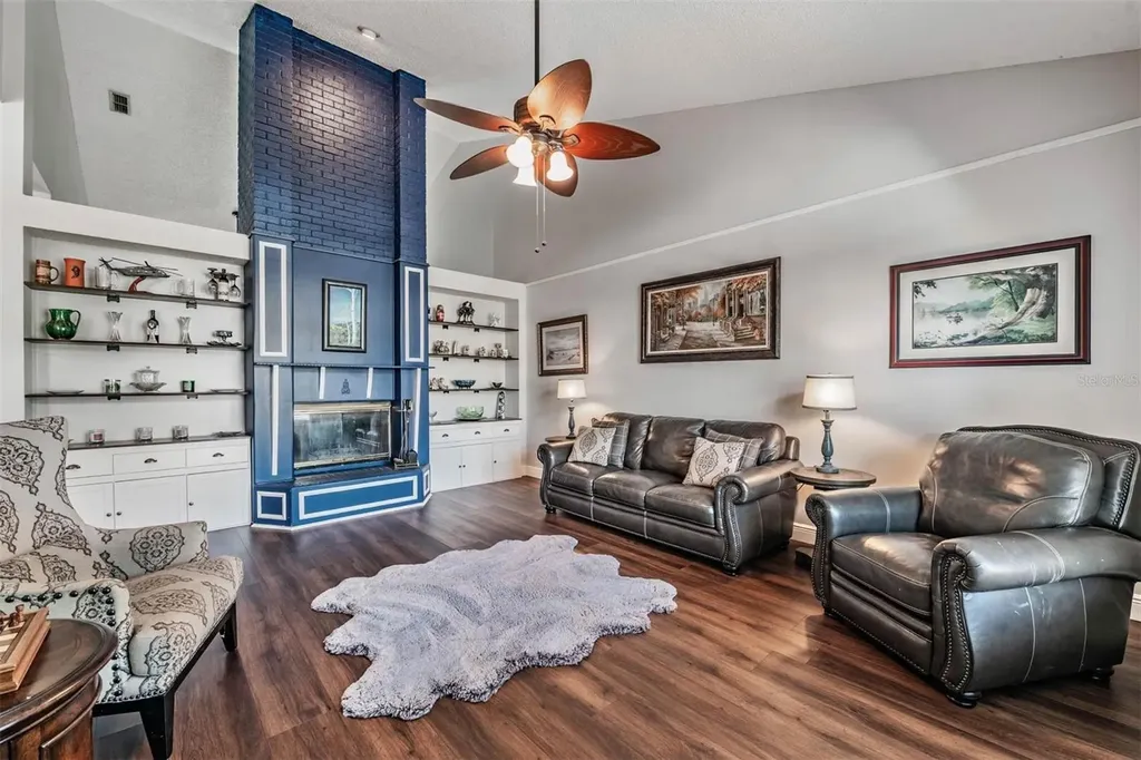 2542 Mason Oaks Drive Valrico FL 33596