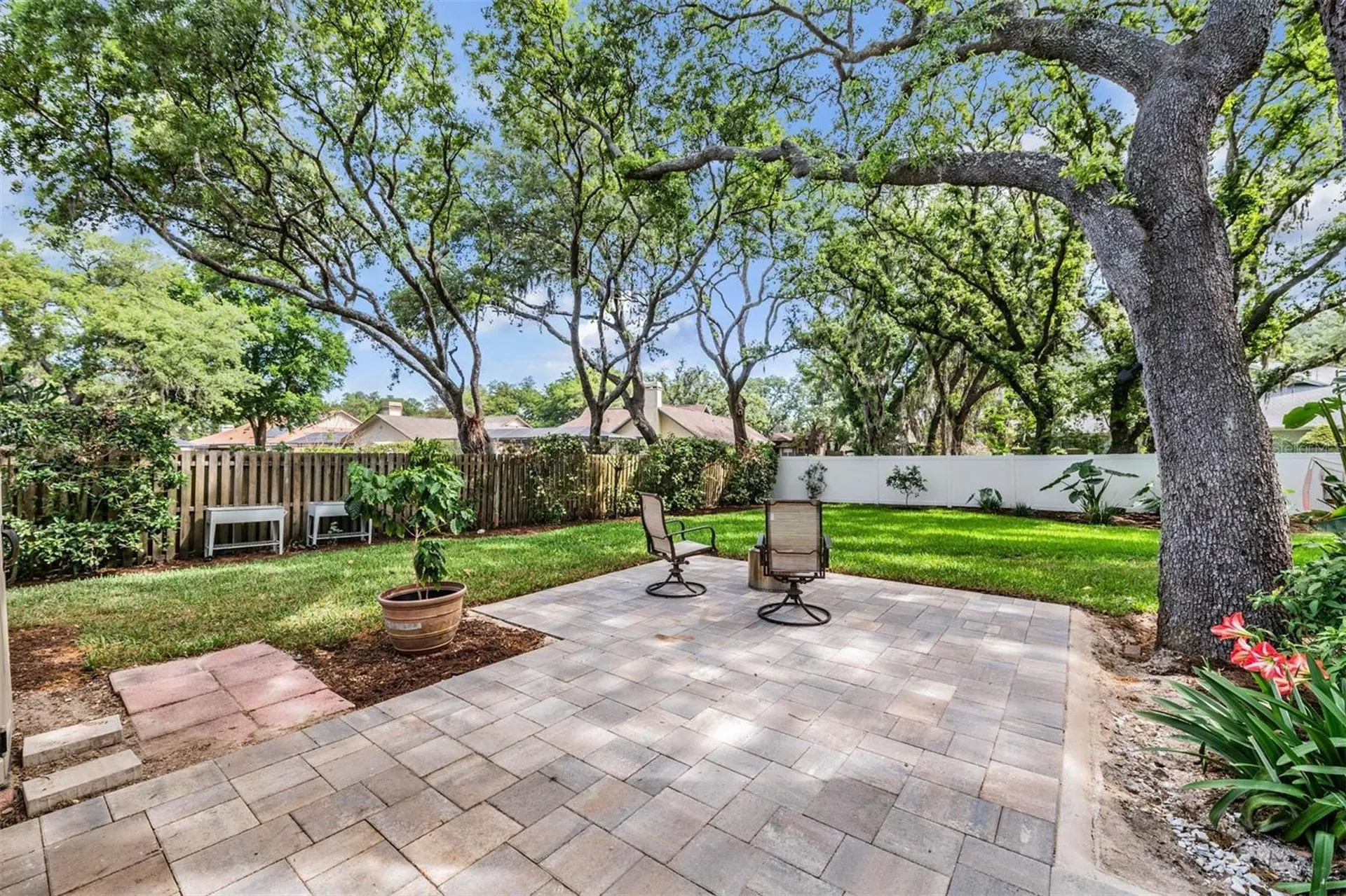 2542 Mason Oaks Drive Valrico FL 33596