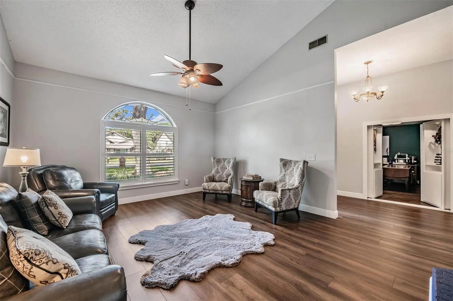 2542 Mason Oaks Drive Valrico FL 33596
