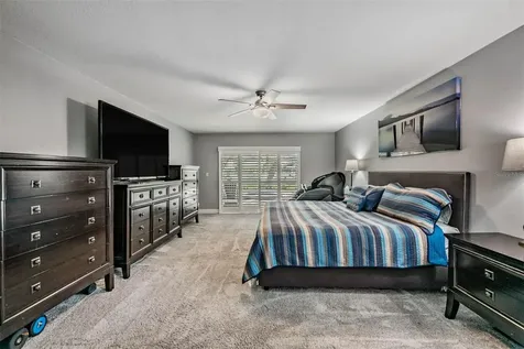 2542 Mason Oaks Drive Valrico FL 33596