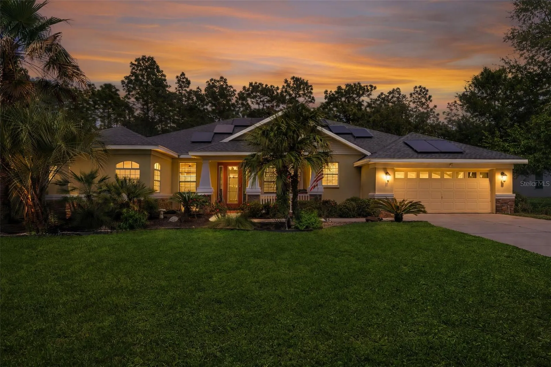 102 Whitewood Street Homosassa FL 34446