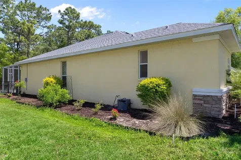 102 Whitewood Street Homosassa FL 34446