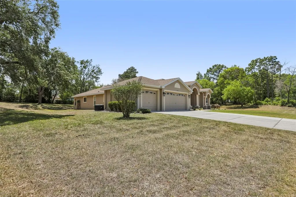 13185 Cooper Road Spring Hill FL 34609