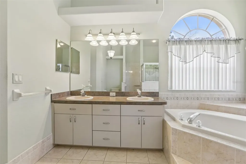 13185 Cooper Road Spring Hill FL 34609