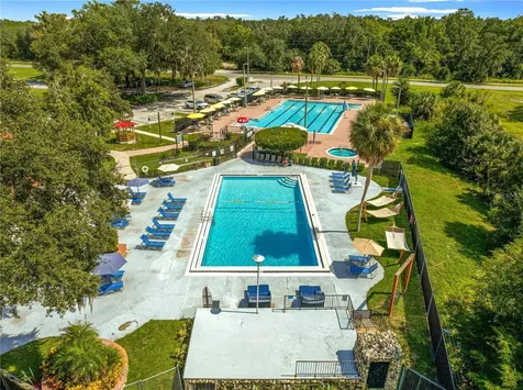 637 Silver Pass Ocala FL 34472