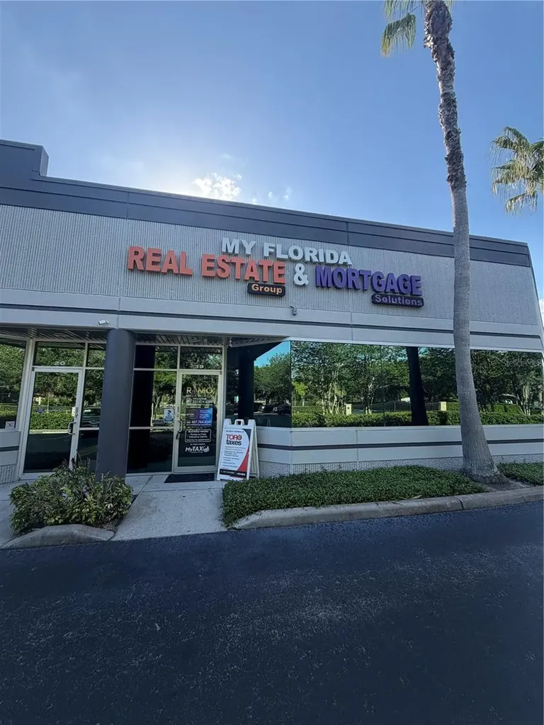 7901 Kingspointe Parkway Orlando FL 32819