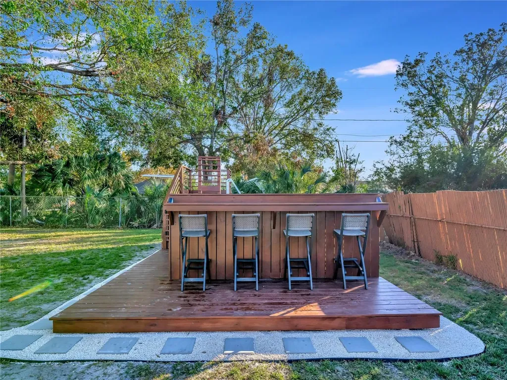 4002 W Oklahoma Avenue Tampa FL 33616