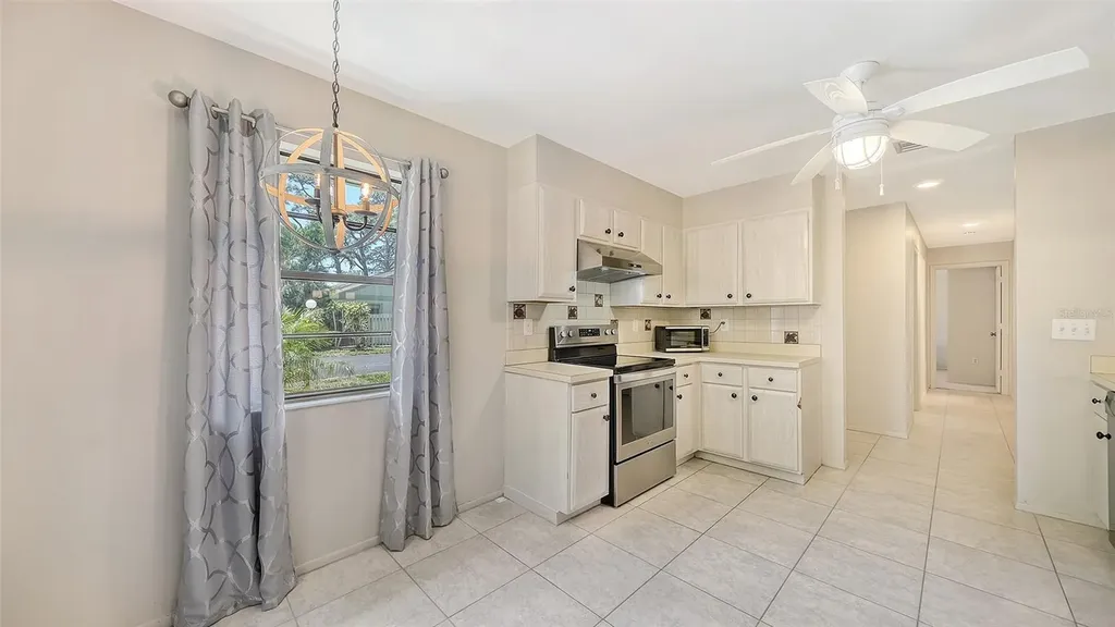 5056 Barrington Circle Sarasota FL 34234