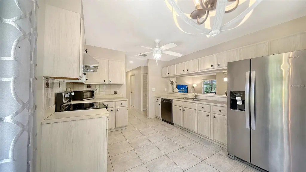 5056 Barrington Circle Sarasota FL 34234