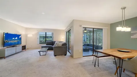 5056 Barrington Circle Sarasota FL 34234